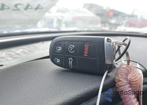 2015 Chrysler 200 S z USA, uszkodzony, nr VIN 1C3CCCBB6FN676375